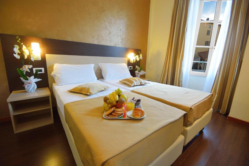 フィレンツェ B＆B マルボ フローレンス Bed & Breakfast エクステリア 写真